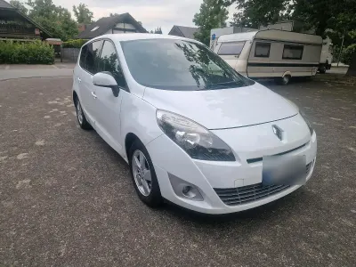 Gebraucht Renault Grand Scénic III 105 PS (77 kW) 2009 Weiß Van / Kleinbus