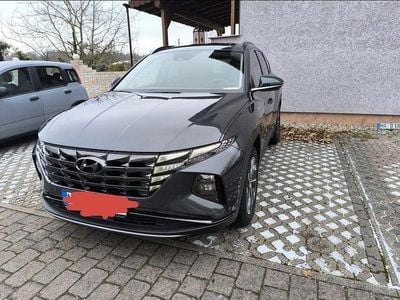 Grau Gebraucht 2022 Hyundai Tucson Trend SUV | 24.850 € (Fairer Preis)