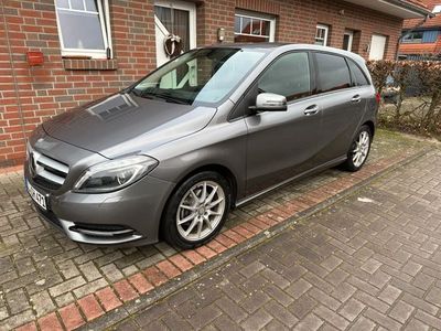 gebraucht Mercedes B200 Automatik mit nur 49900km