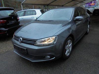 Gebraucht VW Jetta Comfortline 105 PS (77 kW) 2011 Platinum grey Limousine