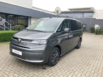 Nuova VW T7 Life 150 CV (110 kW) 2026 Grigio Furgone
