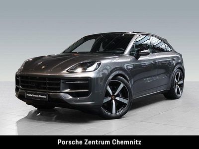 Grau Gebraucht 2025 Porsche Cayenne SUV | 121.980 €