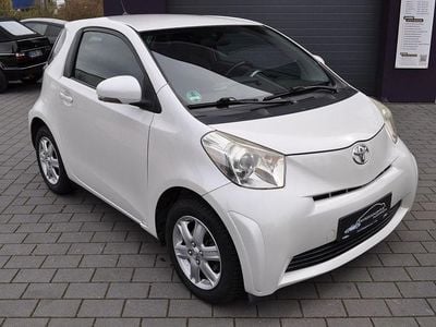 Gebraucht Toyota iQ 68 PS (50 kW) 2009 Weiß Kleinwagen