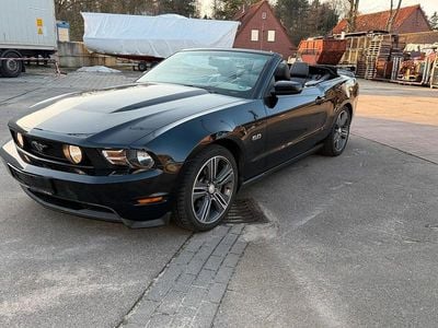 Second-hand Ford Mustang GT 401 CP (294 kW) 2011 Negru Cabrio
