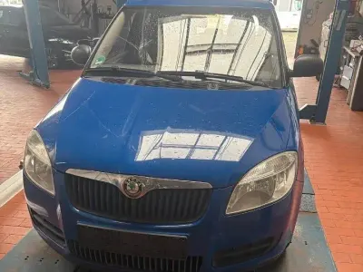 Gebraucht Skoda Fabia 60 PS (44 kW) 2009 Blau Kombi