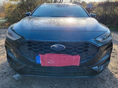 Second-hand Ford Focus ST-Line 155 CP (114 kW) 2023 Negru Break