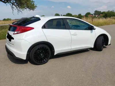 Gebraucht Honda Civic 120 PS (88 kW) 2013 Weiß Limousine
