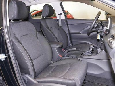 Second-hand Hyundai i30 Trend 160 CP (117 kW) 2024 Negru Break