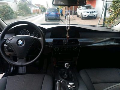 gebraucht BMW 523 E60 i