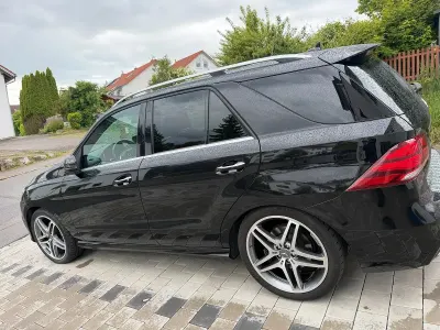 Gebraucht Mercedes GLE350 AMG line 258 PS (189 kW) 2018 Schwarz SUV