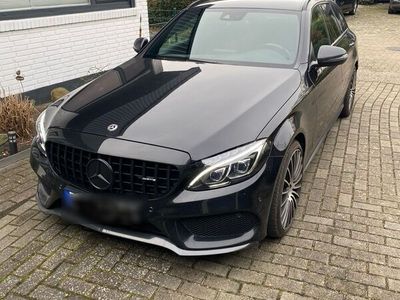 gebraucht Mercedes 220 w205 T-Modell AMG Linecdi AHK