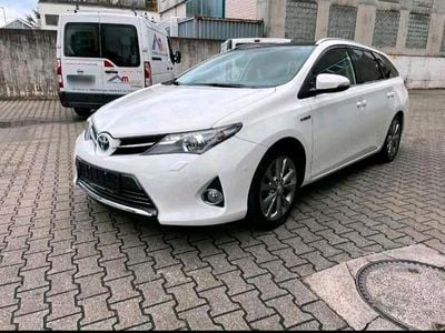 Gebraucht Toyota Auris Touring Sports Executive 136 PS (100 kW) 2015 Weiß Kombi