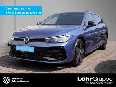 Second-hand VW Passat R-line 272 CP (200 kW) 2025 Albastru Break