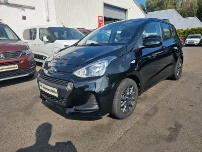Gebraucht Hyundai i10 87 PS (63 kW) 2019 Schwarz Kleinwagen