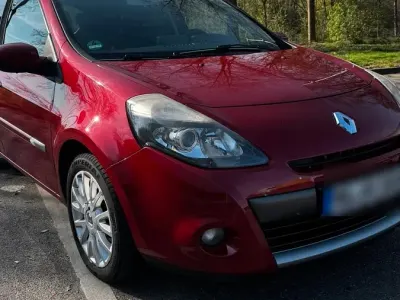 Usata Renault Clio II 106 CV (77 kW) 2009 Rosso Berlina