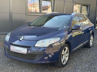 Gebraucht Renault Mégane GrandTour Dynamique 110 PS (80 kW) 2012 Blau Kombi
