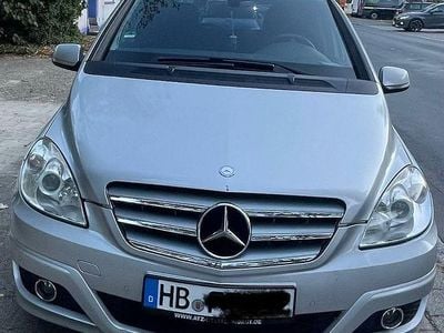 Mercedes B180