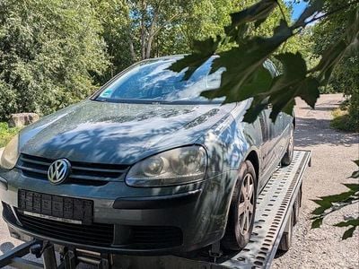 VW Golf V