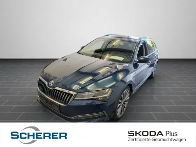 Gebraucht Skoda Superb LAURIN & KLEMENT 190 PS (139 kW) 2023 Lavablau metallic Kombi