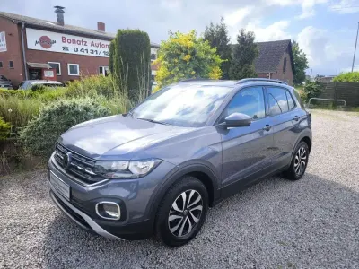 Gebraucht VW T-Cross Life 110 PS (80 kW) 2022 Smoky gray metallic SUV