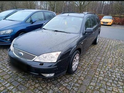 Gebraucht Ford Mondeo 130 PS (95 kW) 2005 Schwarz Kombi