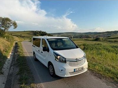 Weiß Gebraucht 2016 Opel Vivaro Van / Kleinbus | 6.800 €