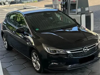 Gebraucht Opel Astra Innovation 125 PS (91 kW) 2016 Schwarz Limousine