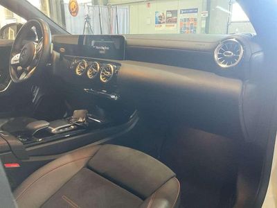 Mercedes CLA200 Shooting Brake