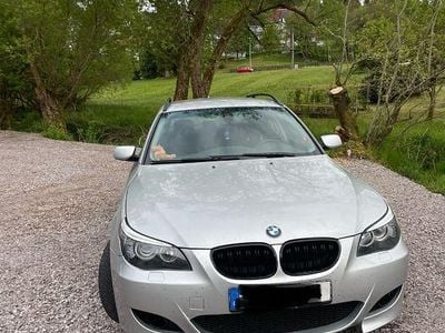 BMW 525