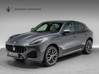 Grau Gebraucht 2023 Maserati Grecale SUV | 60.900 € (Teuer)