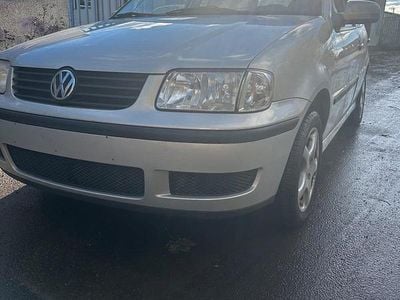 VW Polo
