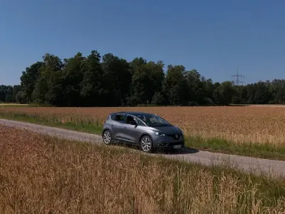 Gebraucht Renault Scénic LIMITED 140 PS (102 kW) 2020 Grau Van / Kleinbus