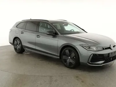 Neu VW Passat R-line 193 PS (141 kW) 2026 Diabas grau metallic Kombi