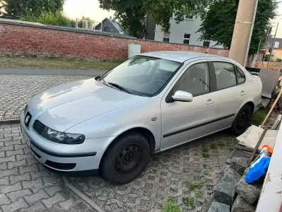 Gebraucht Seat Toledo 100 PS (73 kW) 1999 Silber Limousine
