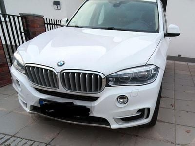 Gebraucht BMW X5 Sport Line 313 PS (230 kW) 2015 Weiß SUV