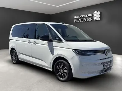 Gebraucht VW Multivan Life 150 PS (110 kW) 2023 Weiß Van / Kleinbus