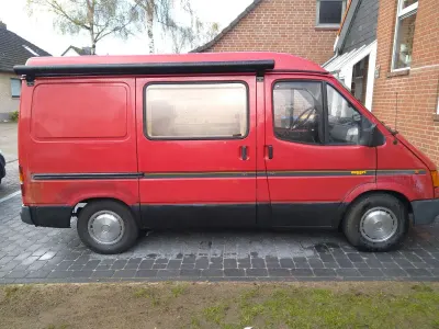 Brugt Ford Transit Nugget 77 HK (56 kW) 1990 Rød MPV