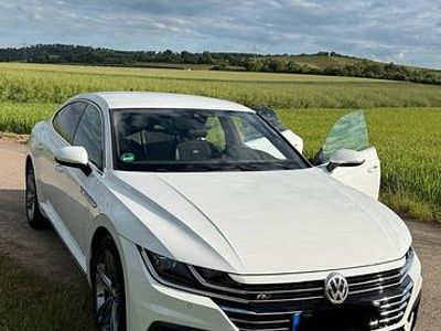 Gebraucht VW Arteon R-line 239 PS (175 kW) 2017 Weiß Kleinwagen