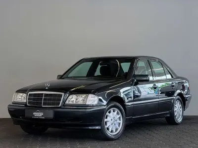 Gebraucht Mercedes C180 122 PS (89 kW) 1997 Schwarz Coupé