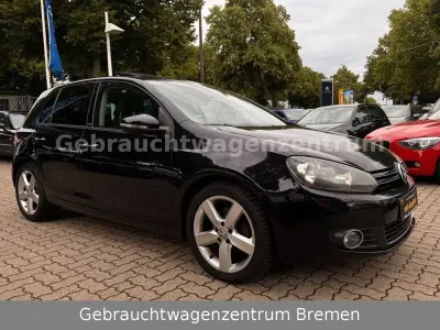 Gebraucht VW Golf VI Style 105 PS (77 kW) 2011 Schwarz Limousine