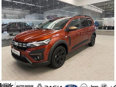 Gebraucht Dacia Jogger Extreme 110 PS (80 kW) 2025 Braun Van / Kleinbus