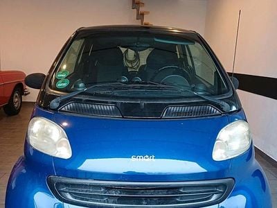 Blau Gebraucht 2001 Smart ForTwo Coupé Coupé | 1.000 €
