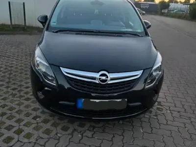 Gebraucht Opel Zafira Tourer 130 PS (95 kW) 2012 Schwarz Van / Kleinbus