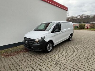 Używany Mercedes Vito 102 KM (75 kW) 2020 Biały Van