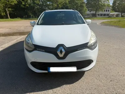 Gebraucht Renault Clio GrandTour 73 PS (53 kW) 2013 Weiß Kombi