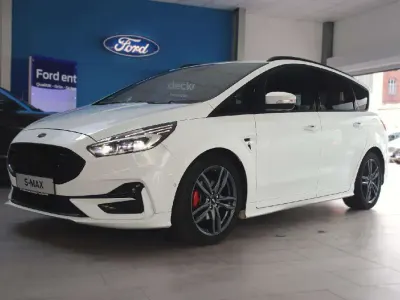 Gebraucht Ford S-MAX ST-Line 150 PS (110 kW) 2023 Frostweiß Van / Kleinbus