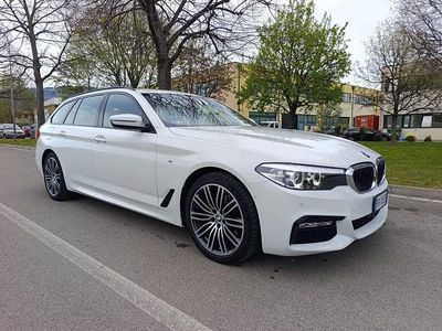 Gebraucht BMW 520 M Sport 190 PS (139 kW) 2018 Weiß Kombi