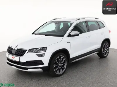 Gebraucht Skoda Karoq 190 PS (139 kW) 2020 Weiss (metallic) SUV