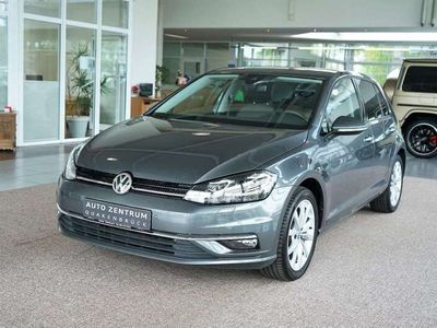 gebraucht VW Golf VII Lim 1.5 TSI Highline LED+Nav+ACC+Cam+17