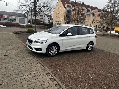 Usata BMW 218 150 CV (110 kW) 2017 Bianco Station wagon